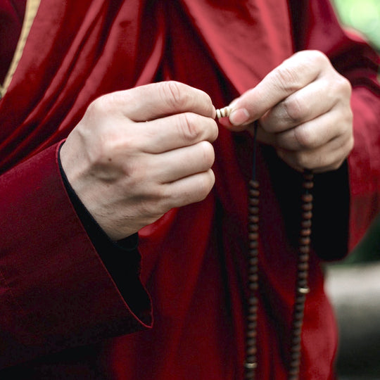 How to use a mala?