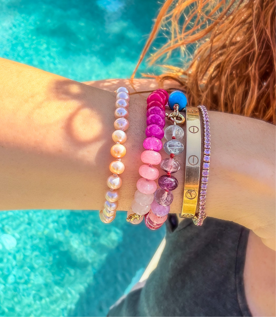 Blush Pearl 14K Gold Bracelet Timeless elegance – handcrafted with love and detail