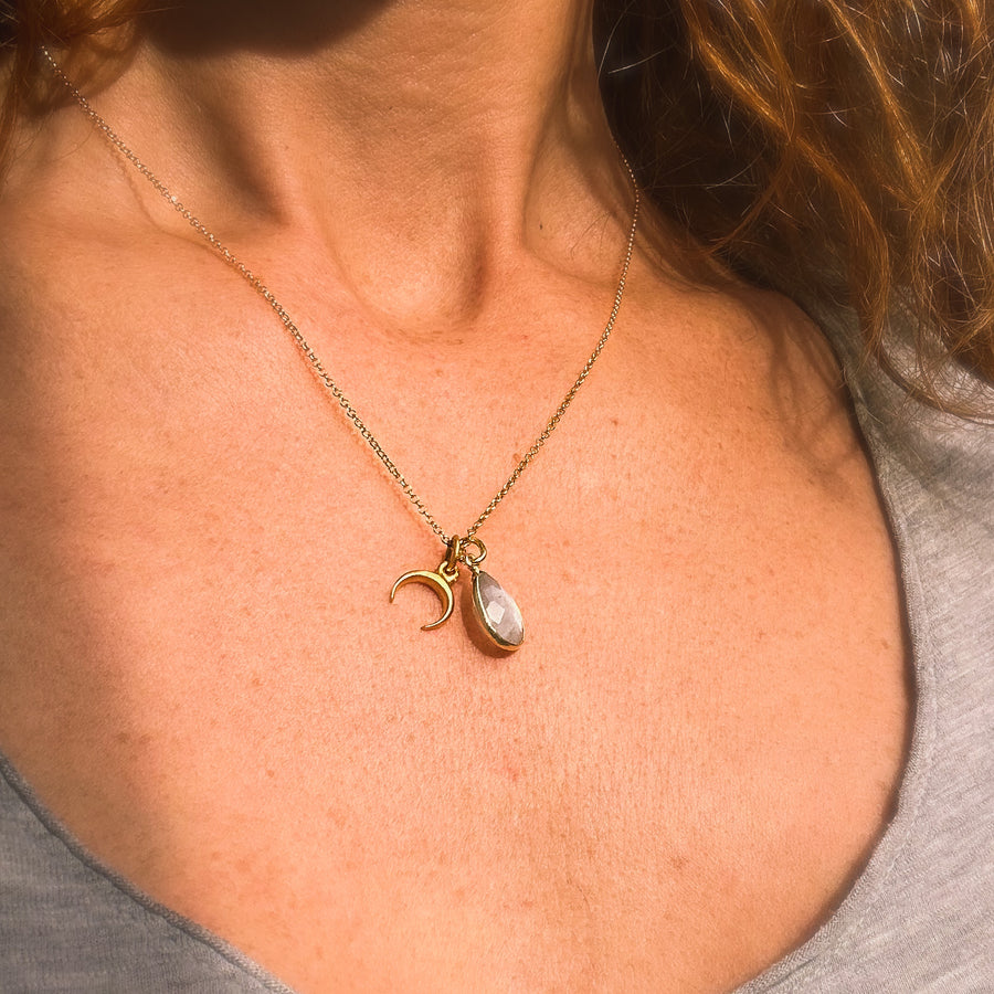 GODDESS ENERGY Necklace