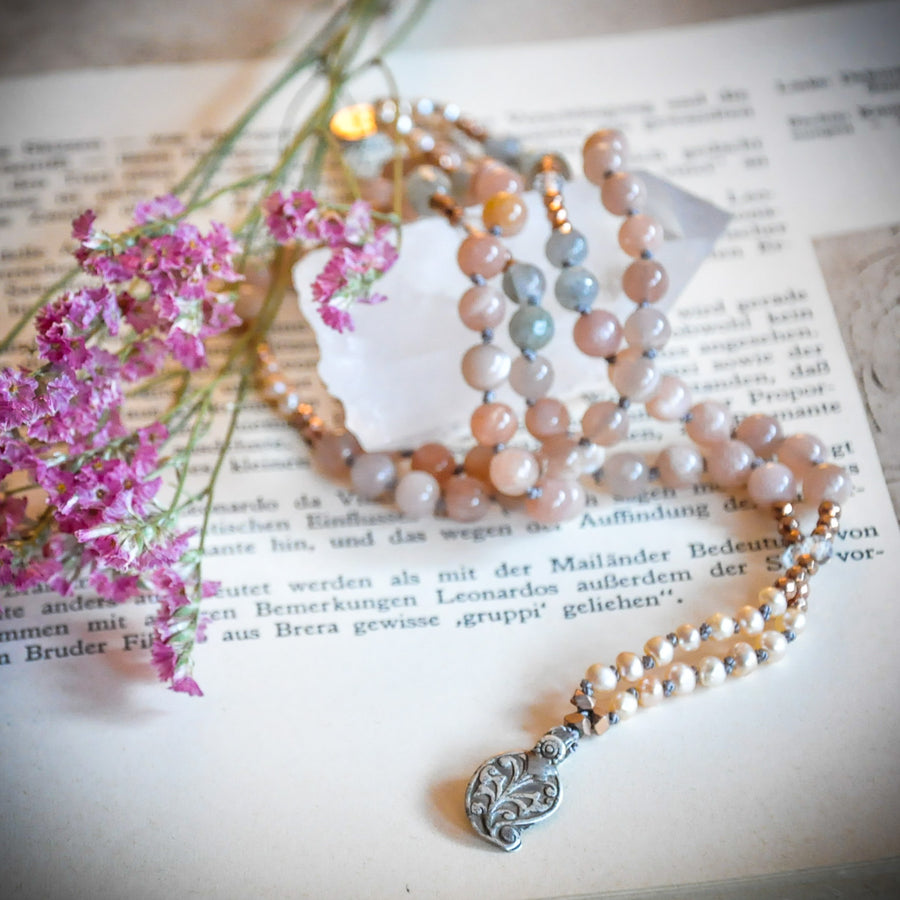 LIGHT OF INTUITION Mala